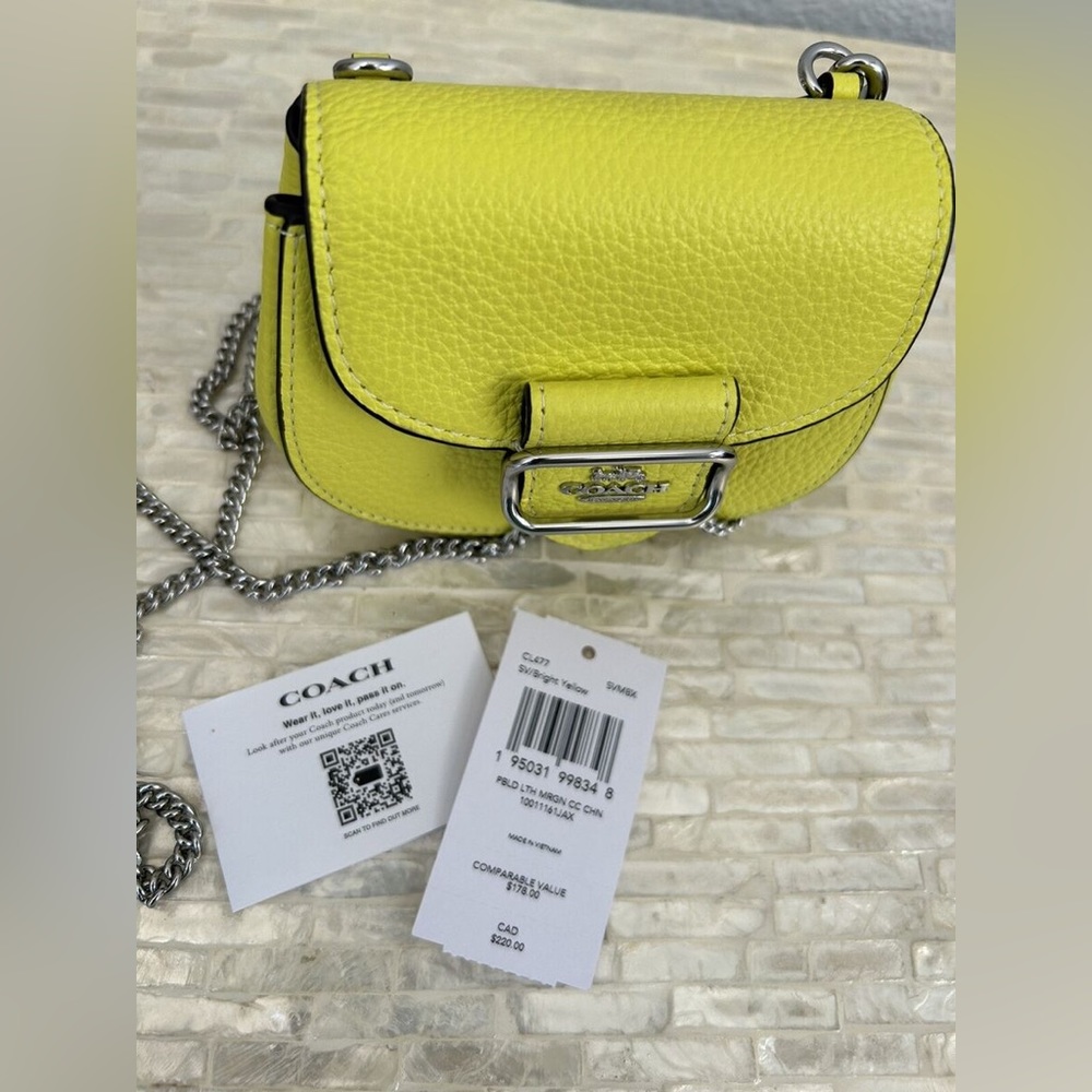 Coach chain in wallet new